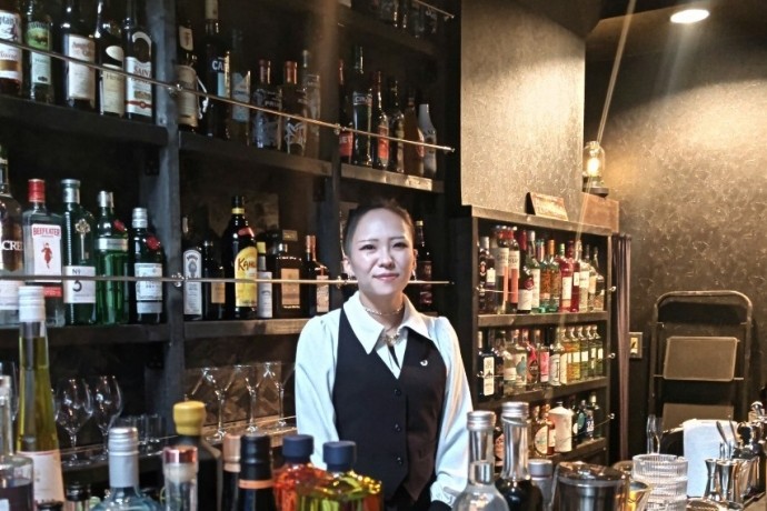 大須の路地裏にシルバーアクセアトリエを併設したバーがOPENしました♪