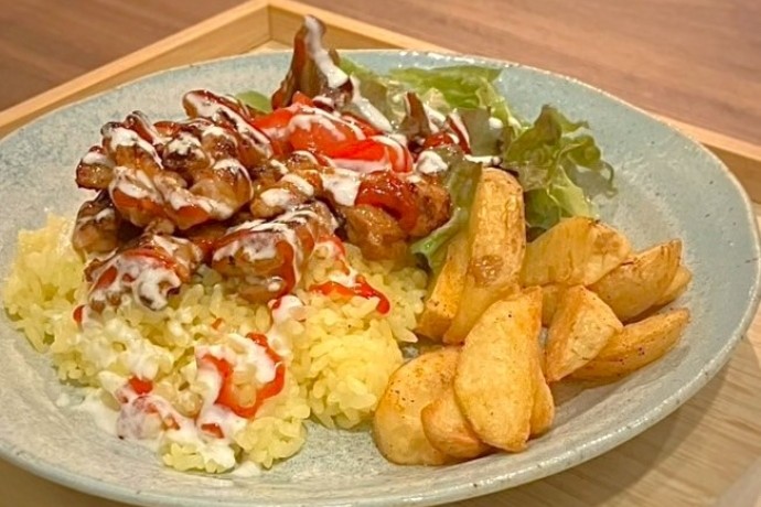 鶴舞にカフェ&ダイニングがオープンしました☆