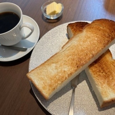 cafe サンモリッツ CACHETTE(カシェット)