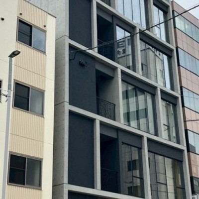 【B-14781】　【飲食・物販・美容サロン・事務所】　Palazzo Pace（パラッツォ パーチェ）　1階