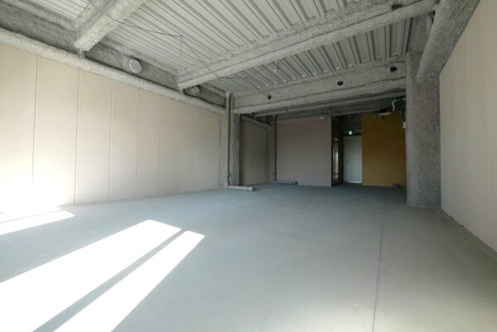 G・P　BLDG　4階　【担当：長】