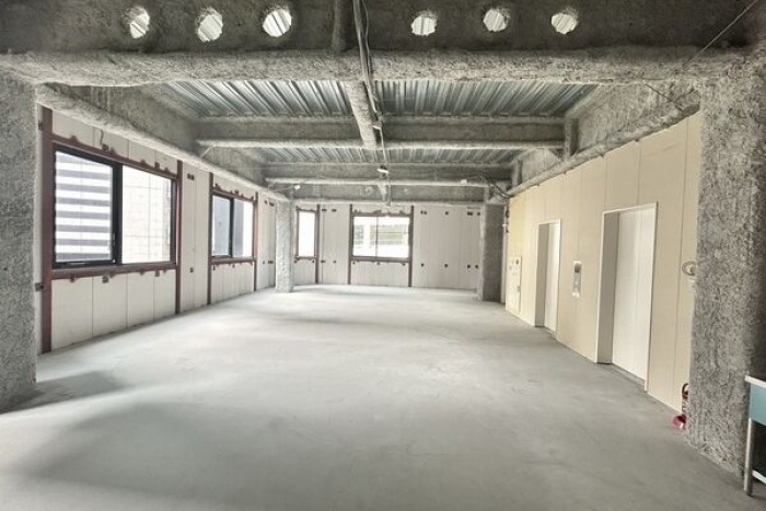 名駅FGビルディング　801号室　【担当：松本】