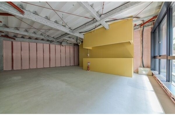 HP金山WESTビル　2階　【担当：松本】