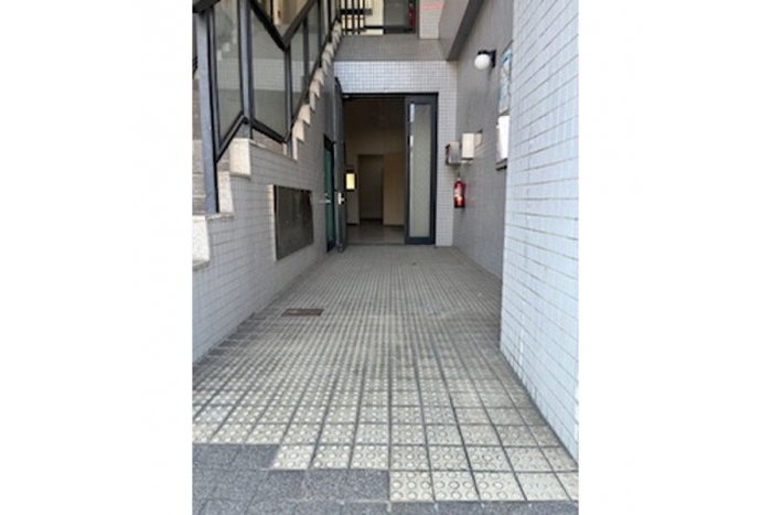 ファイブヒルズ 1階　【担当：土居】