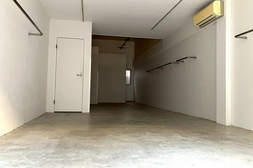 東谷貸店舗1-2階【担当：松本】