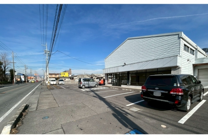 ウイング1階店舗【担当：水谷】