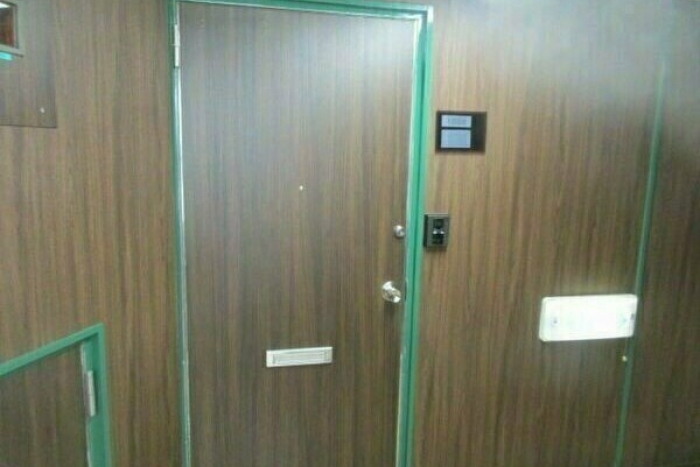 ニッシンビル　10階（1006号）　【担当：堀】