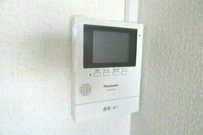 ニッシンビル　10階（1006号）　【担当：堀】