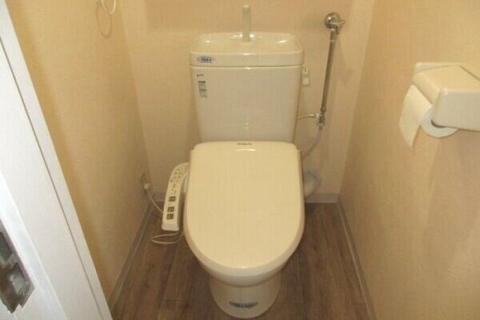 ニッシンビル　7階705号室　【担当：堀】