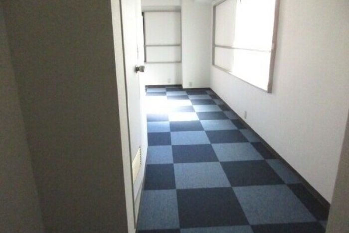 ニッシンビル　5階510号室　【担当：堀】