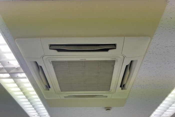 アークロック栄4階【担当：松本】