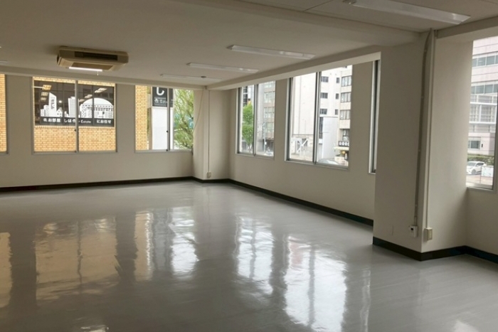 高橋ビル2階【担当：土居】