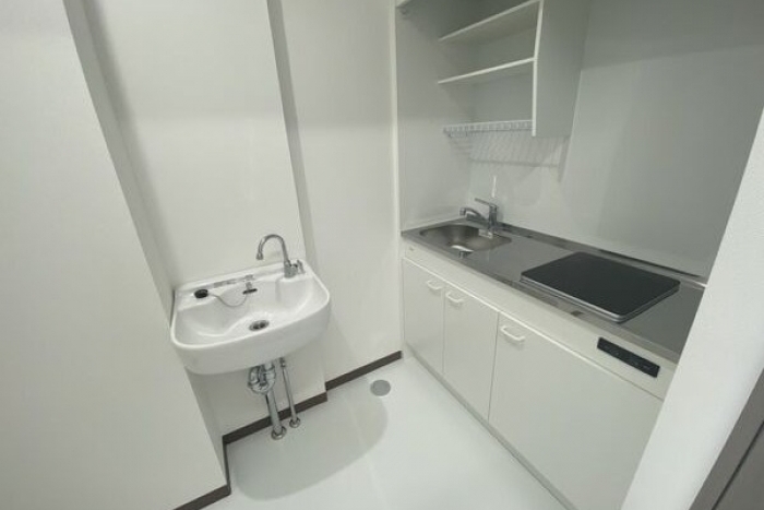 テトラビルディング　2階　【担当：松本】