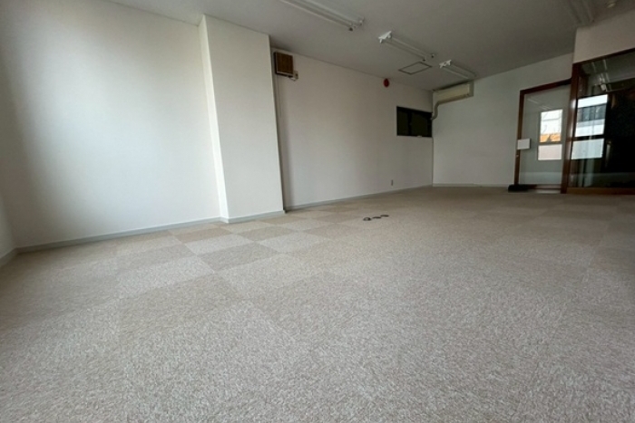 更科ビル2階【担当：長】