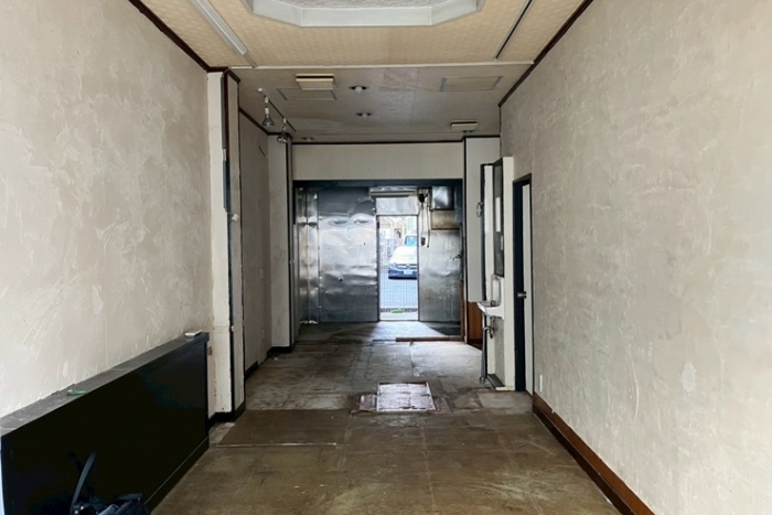 三品ビル　1階南側　【担当：土居】