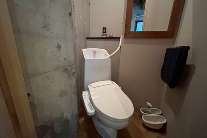 カーサ・モデルノ　2階【担当：長】