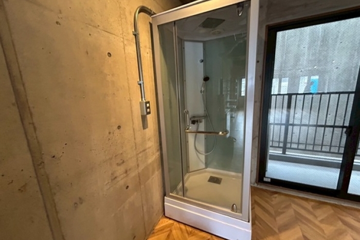 カーサ・モデルノ　2階【担当：長】