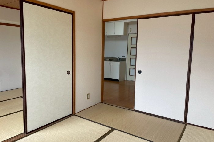 TGビル　3階302【住居】