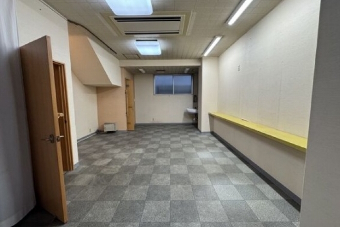 TC-BUILDING　一棟