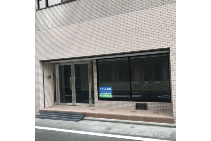 上前津エフワンビル　1階