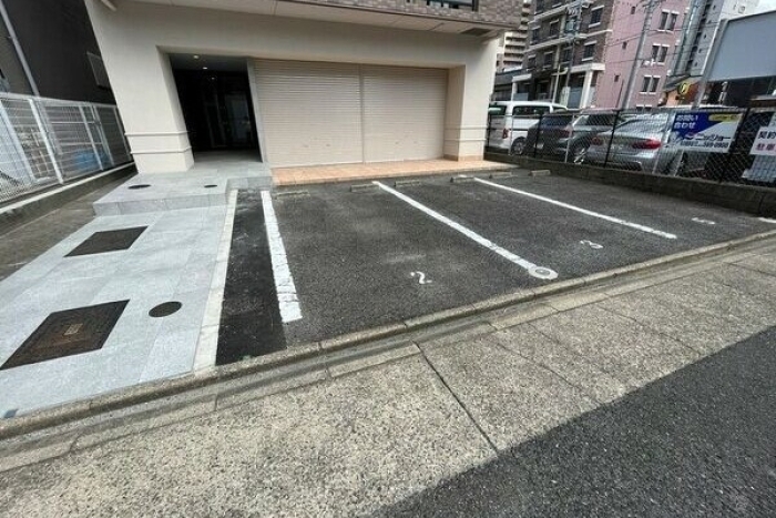 フォルクランド那古野　1階