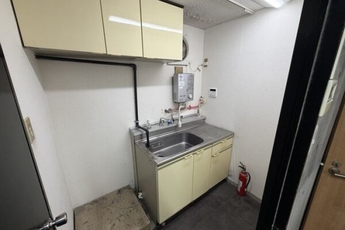 メゾン白川　1階東号室　【担当：松本】