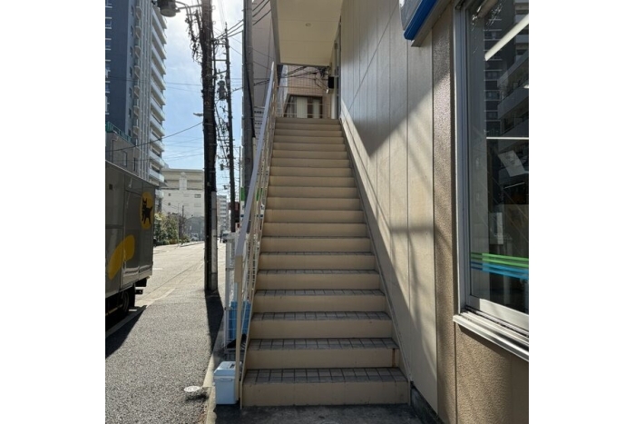 上前津エフワンビルⅡ　2階