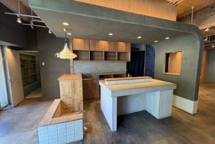 社が丘ビル　1階