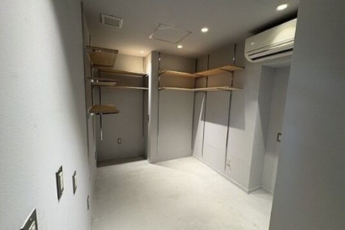 社が丘ビル　1階