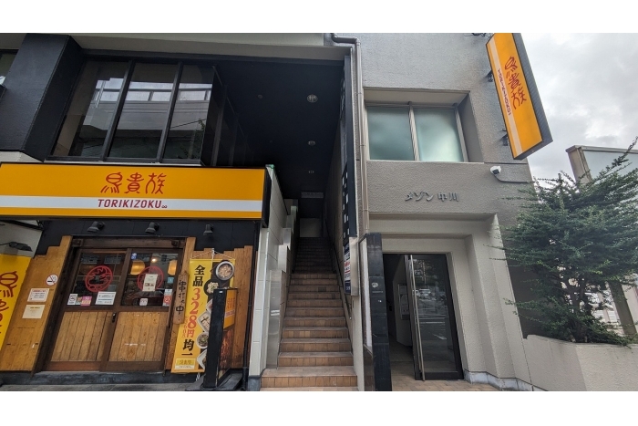 【岩塚】駅出入口横のビルです！業種ご相談ください！