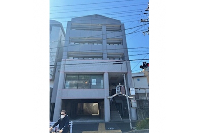 ファイブヒルズ 1階　【担当：土居】