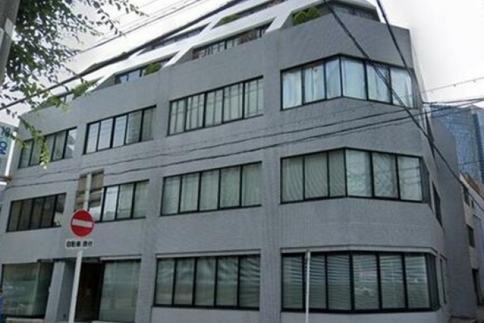名駅エリアの1階事務所物件！
