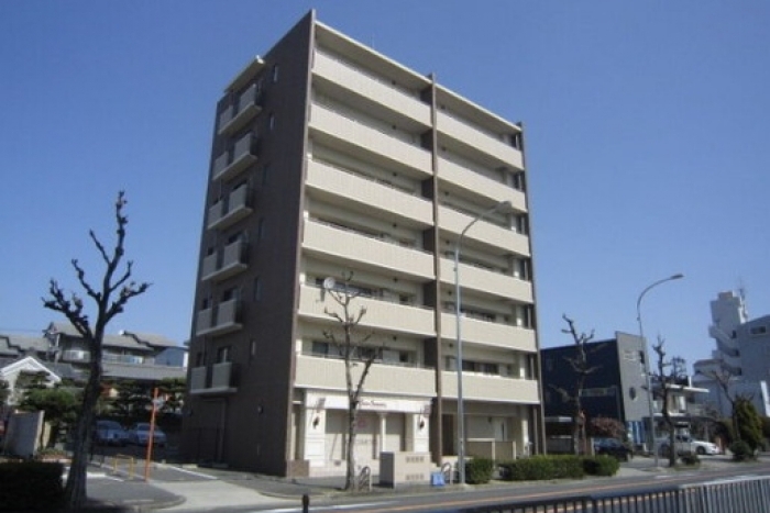 【高岳】駅から徒歩圏内、外堀通沿いの路面貸店舗です！
