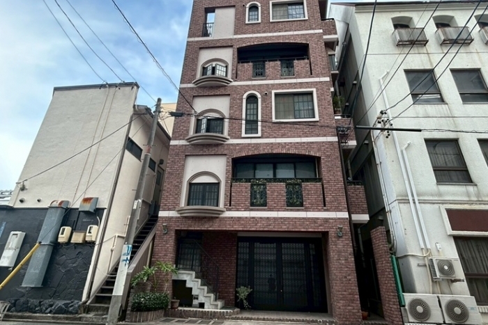 エクセレントビル1階【担当：長】